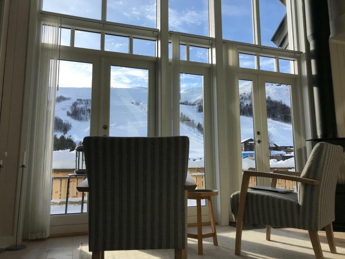 Lemonsjoen-Jotunheimen-Besseggen Villa Stuttgongfossen Exteriör bild